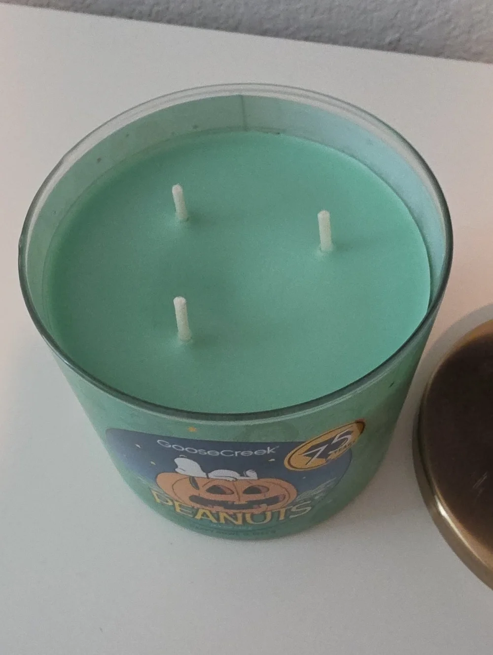 Goose Creek Peanuts Happy Howl-O-Ween Candle
